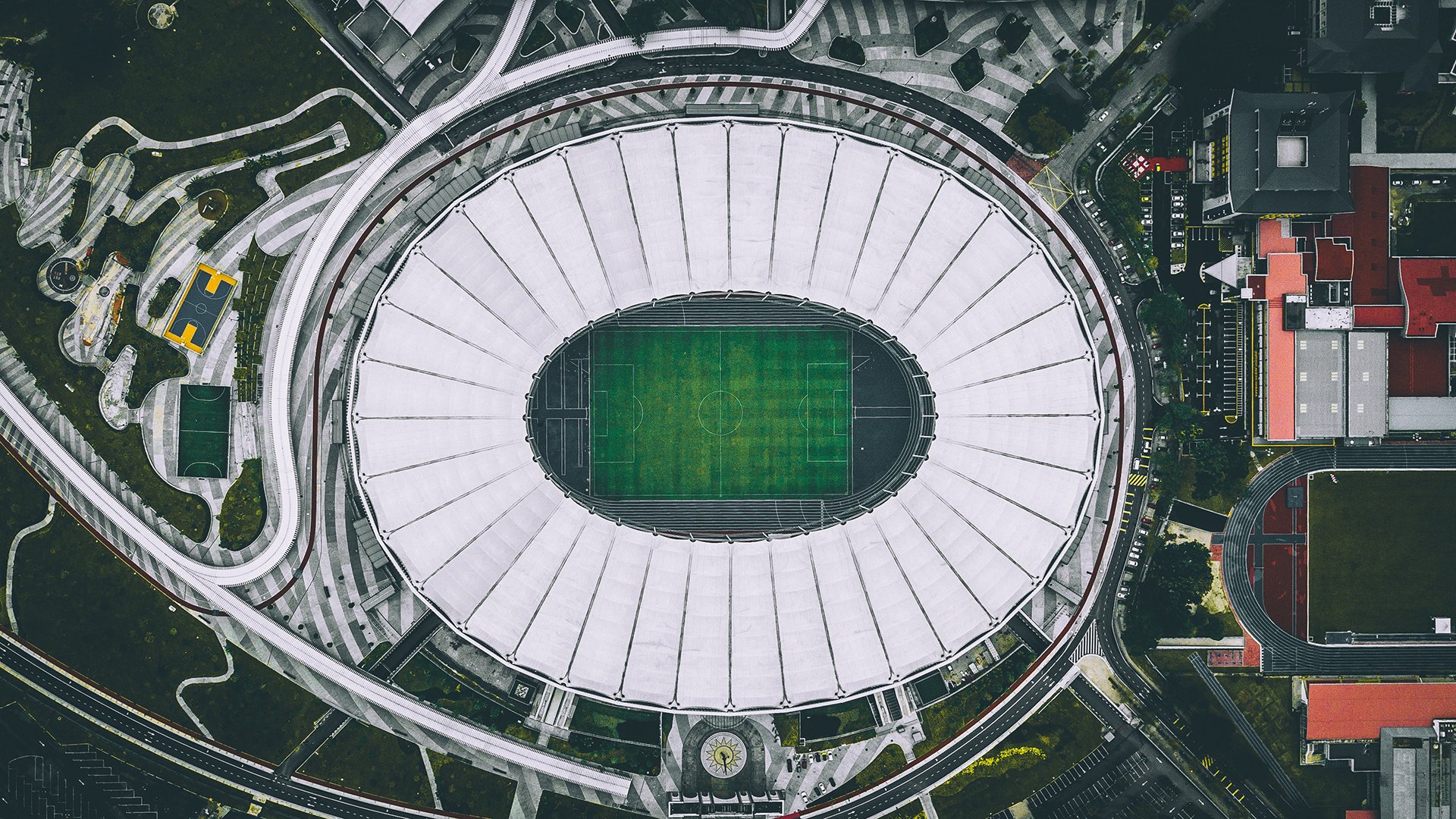鏖战五盘，唯我独尊，莱巴金娜在上海之巅镌刻唯一的网球史诗